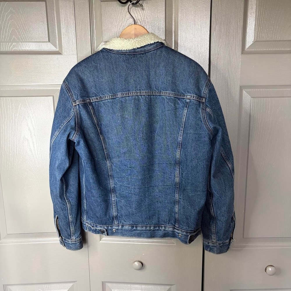 Levis Mens Blue Denim Sherpa Lined Trucker Jacket Medium Wash Size M - Picture 4 of 5
